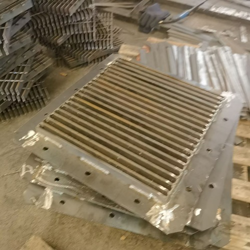 規格型號挑花眼？一文讀懂鋼格柵參數與適配場景