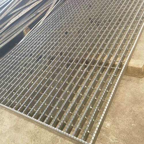 鋼格板怎么防滑更安全？看完你就明白了